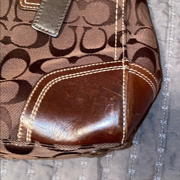 Coach purse - Picture 7 of 10